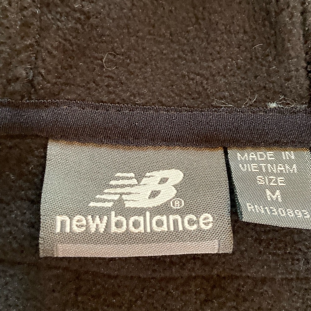 New Balance Cold Weather Running Jacket - Picture 3 of 4